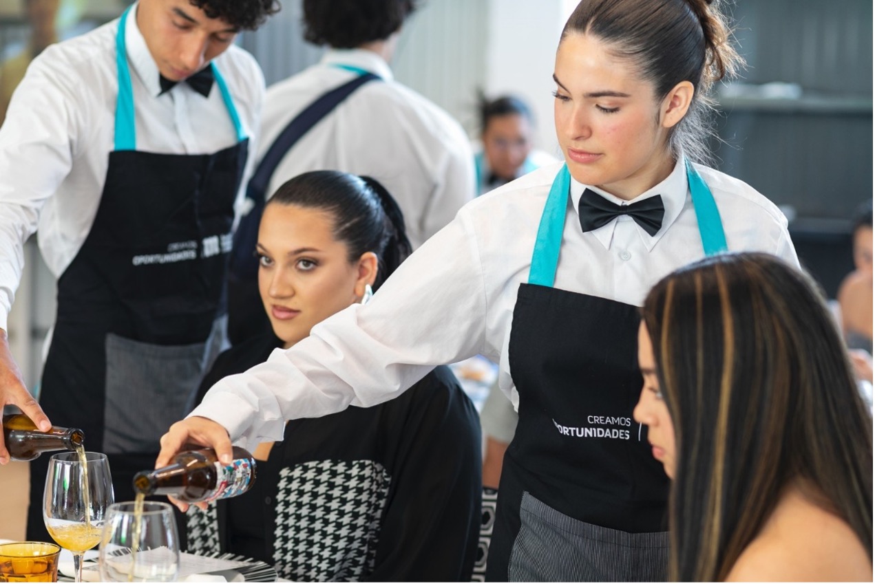Creamos Oportunidades impulsa la formación de jóvenes en hostelería y alcanza un 90% de inserción laboral